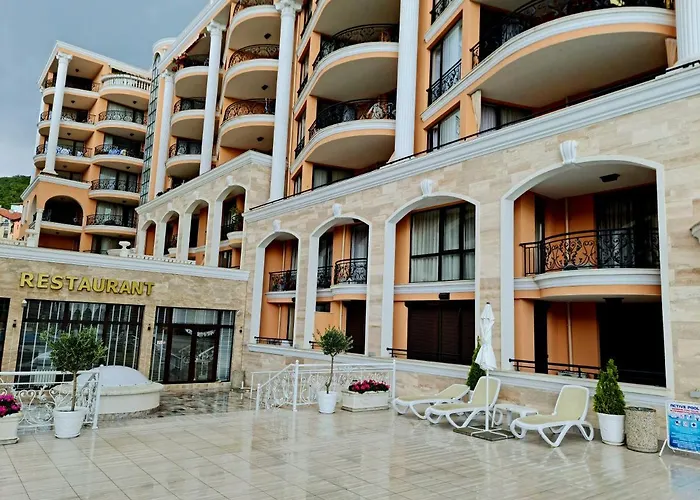 Gh Admiral Apartment *